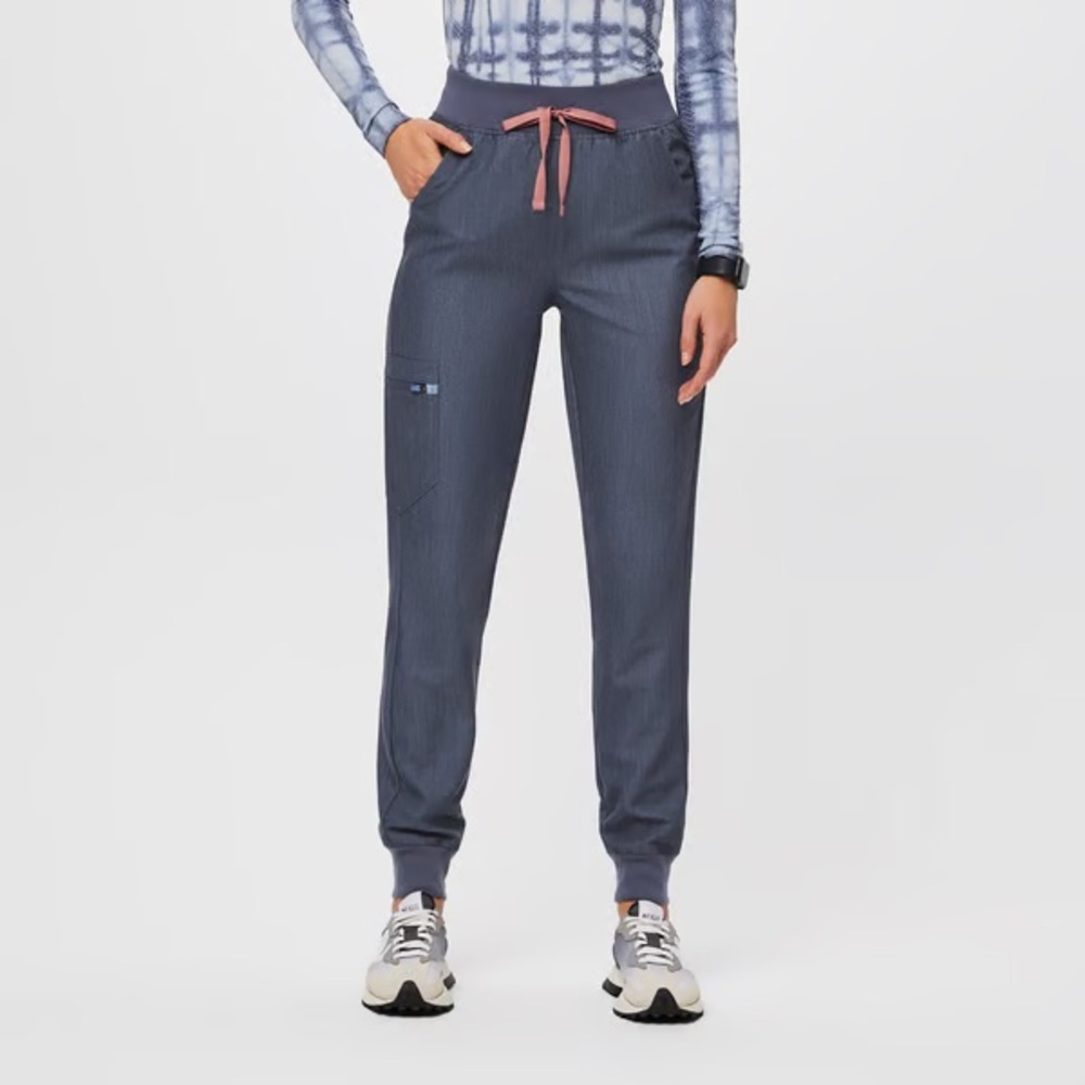 FIGS women’s Heather Denim Zamora Jogger Scrub Pants™ - M / Heather Denim